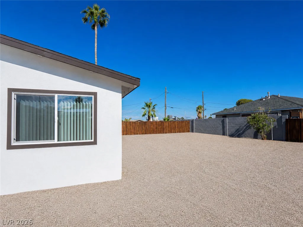 5209 Alta, Las Vegas, NV 89107