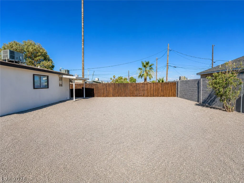 5209 Alta, Las Vegas, NV 89107