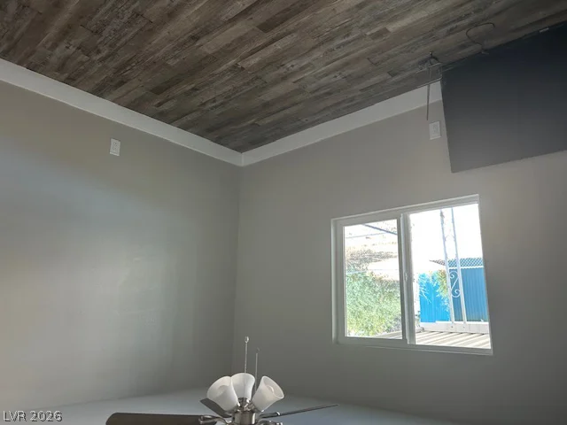 1061 Comstock, Pahrump, NV 89048