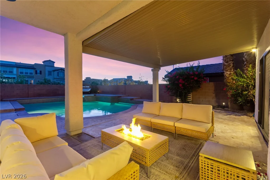 53 Evvie, Henderson, NV 89012