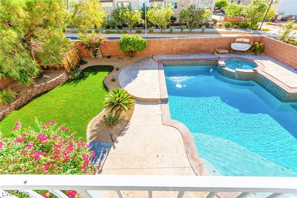 53 Evvie, Henderson, NV 89012