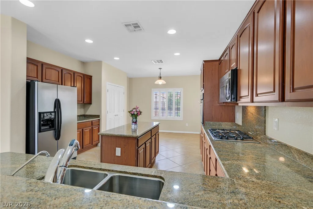 2464 Black River Falls, Henderson, NV 89044