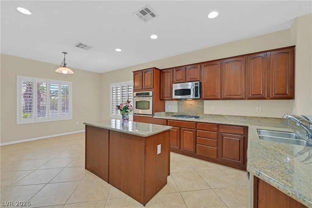 2464 Black River Falls, Henderson, NV 89044