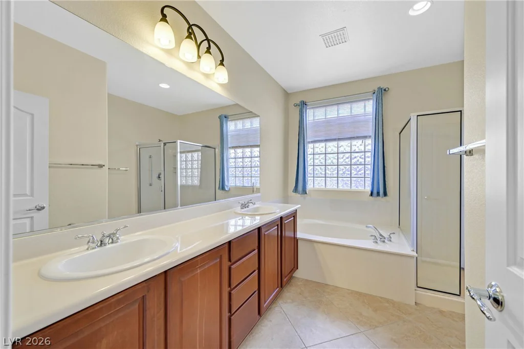 2464 Black River Falls, Henderson, NV 89044