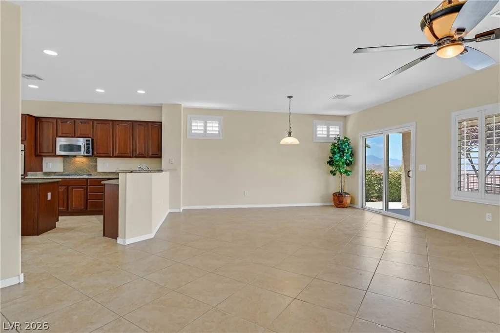 2464 Black River Falls, Henderson, NV 89044