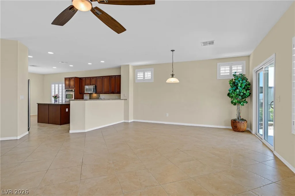 2464 Black River Falls, Henderson, NV 89044