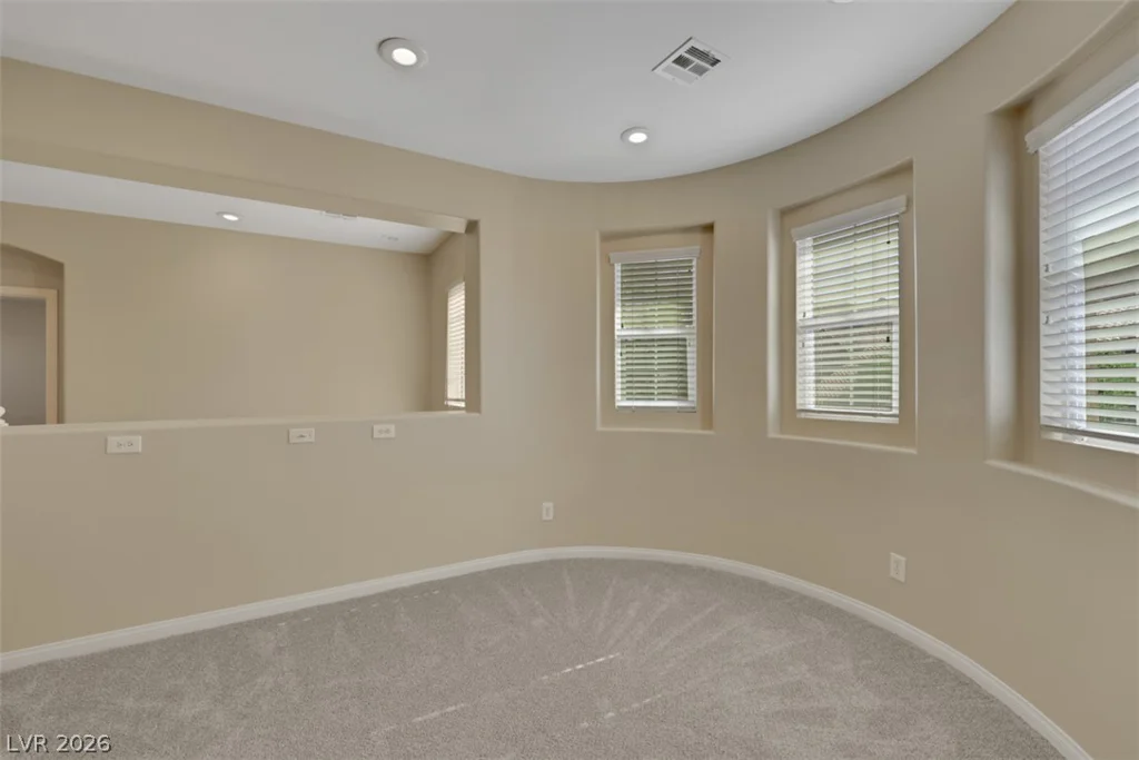 10328 Hawk Ravine, Las Vegas, NV 89178