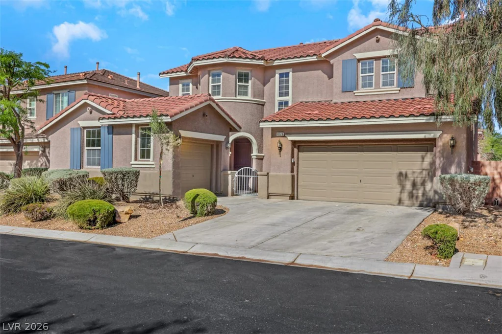 10328 Hawk Ravine, Las Vegas, NV 89178