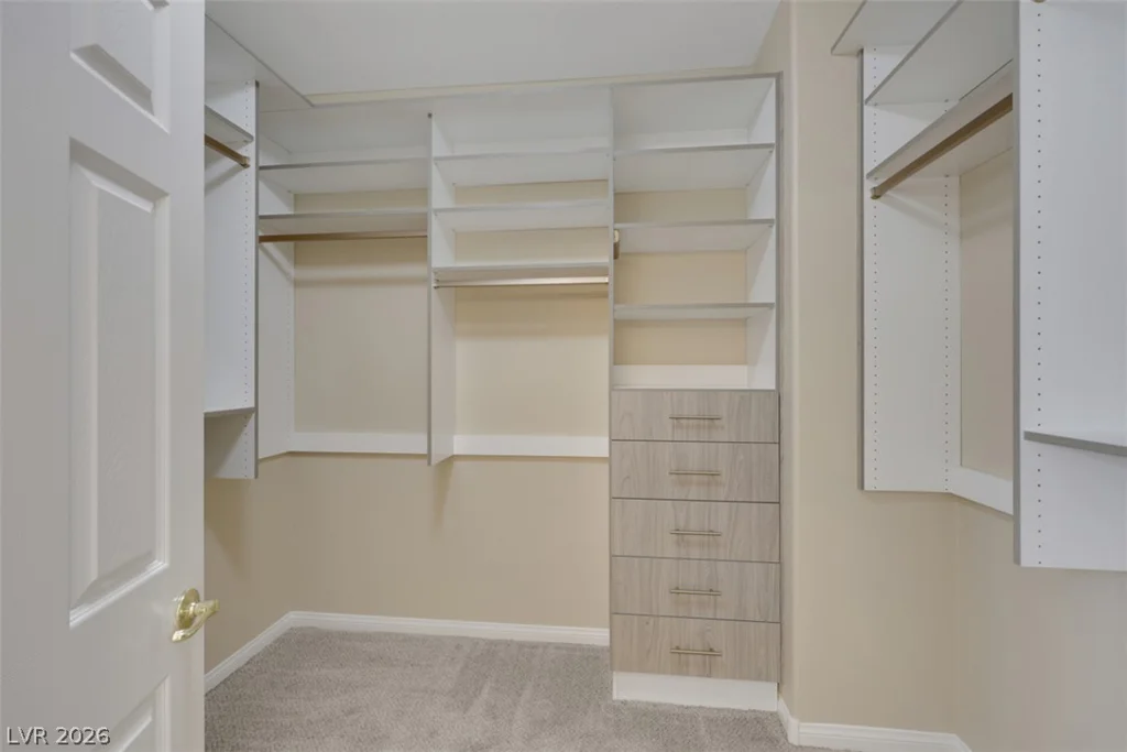 10328 Hawk Ravine, Las Vegas, NV 89178