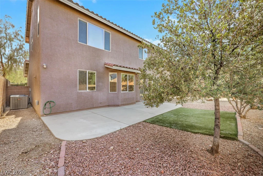 10328 Hawk Ravine, Las Vegas, NV 89178