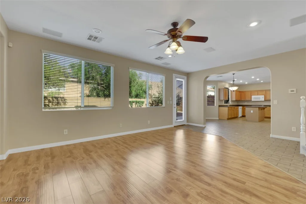 10328 Hawk Ravine, Las Vegas, NV 89178