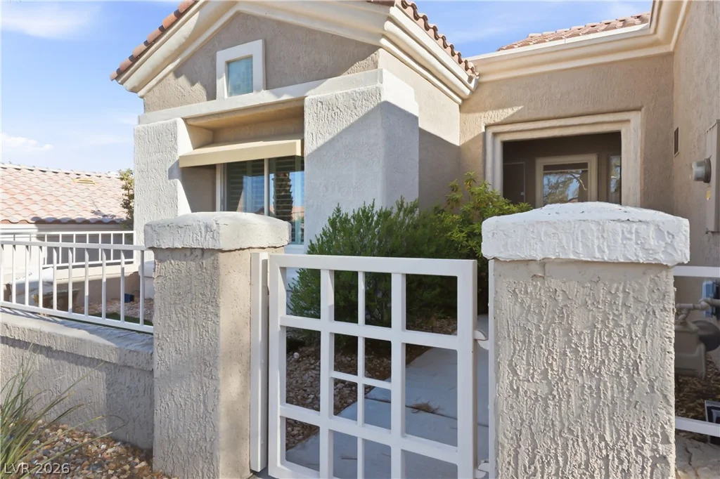 10441 Junction Hill, Las Vegas, NV 89134