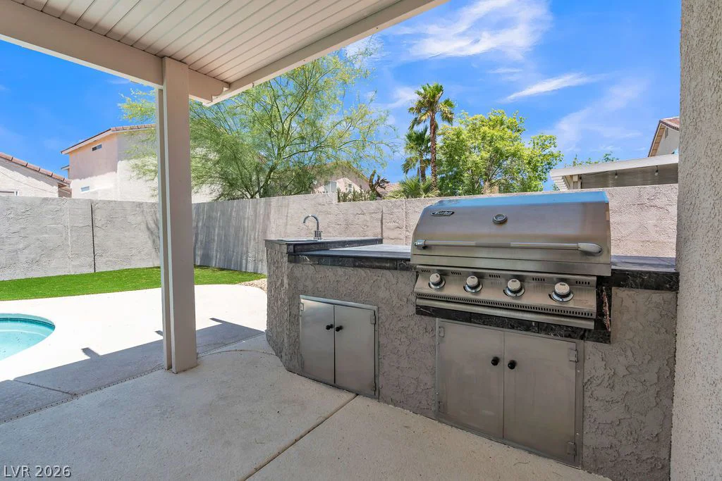 9004 Meisenheimer, Las Vegas, NV 89143