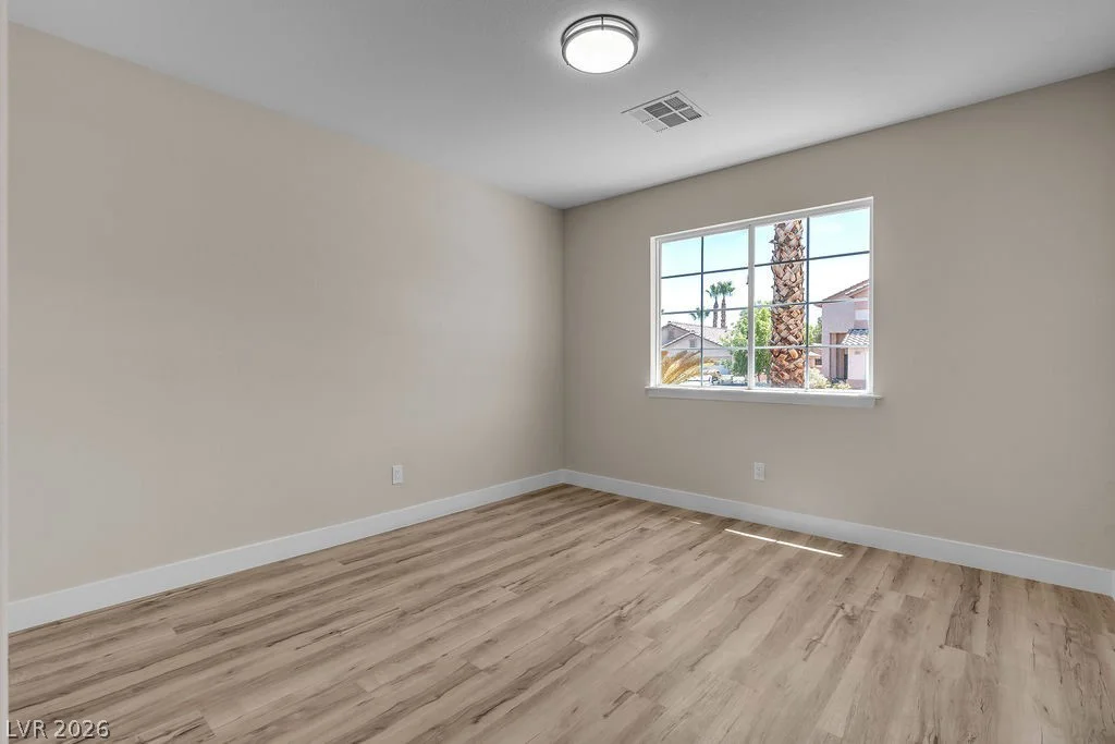 9004 Meisenheimer, Las Vegas, NV 89143