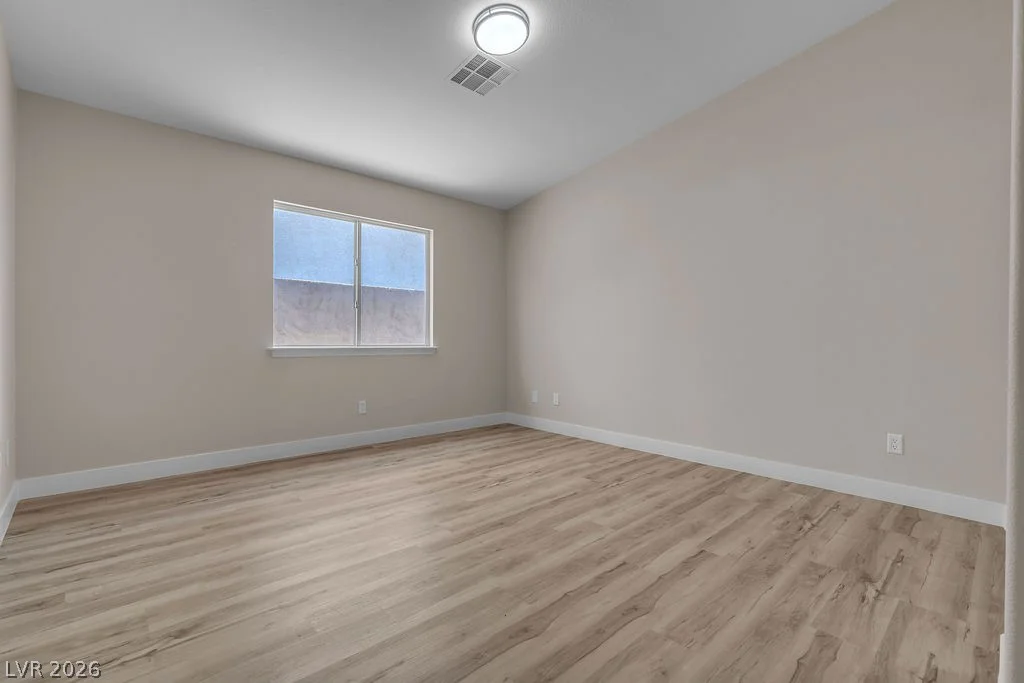 9004 Meisenheimer, Las Vegas, NV 89143