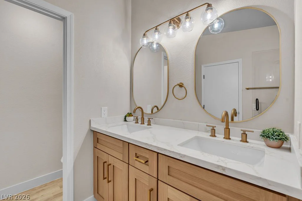 9004 Meisenheimer, Las Vegas, NV 89143