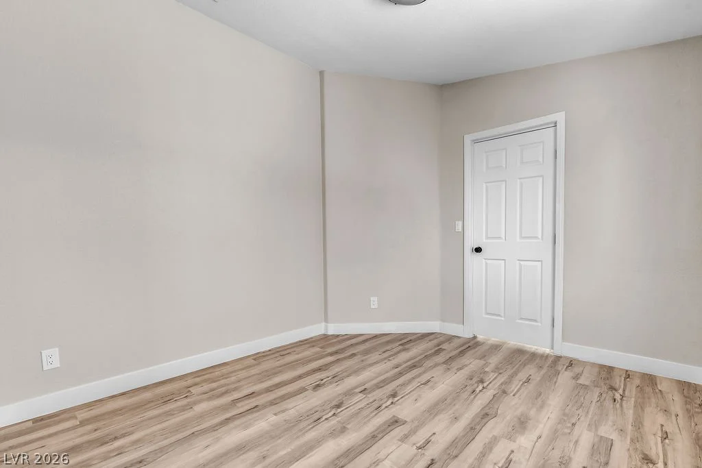 9004 Meisenheimer, Las Vegas, NV 89143