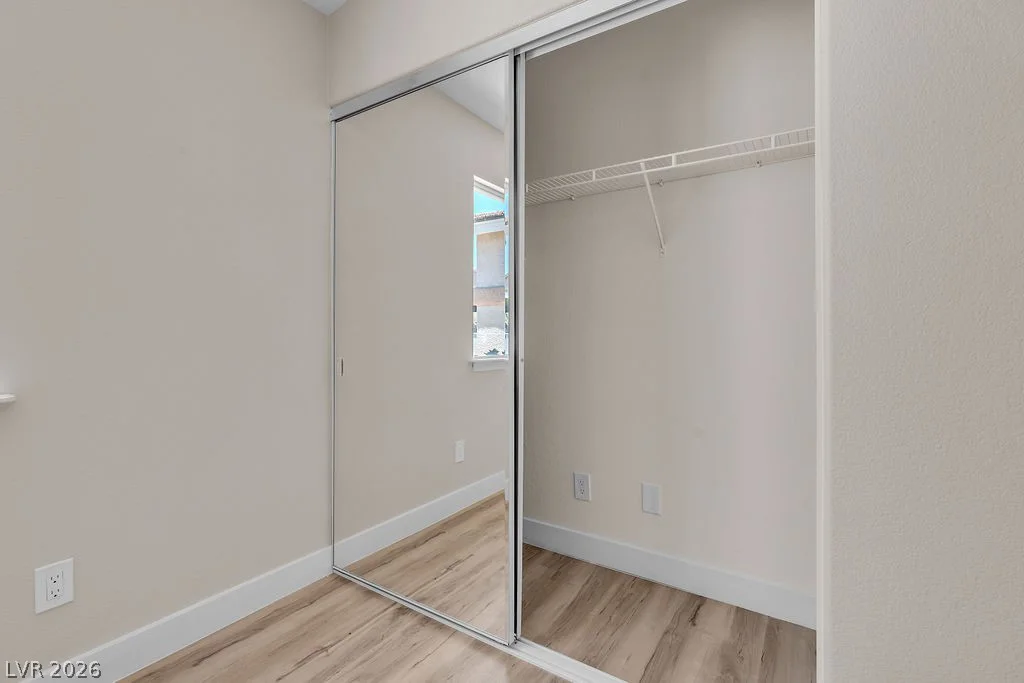 9004 Meisenheimer, Las Vegas, NV 89143