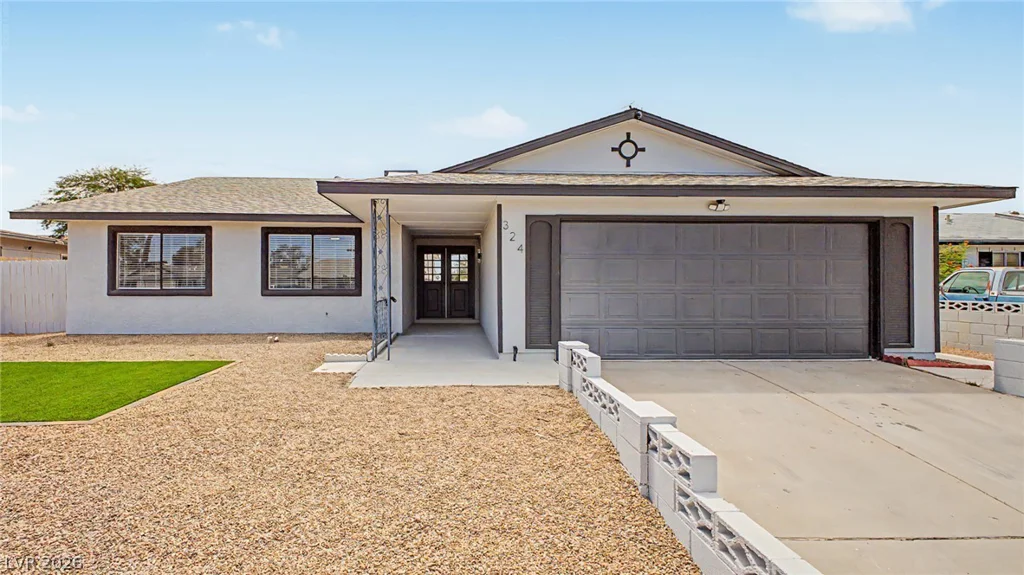 324 Lakehurst, Las Vegas, NV 89145