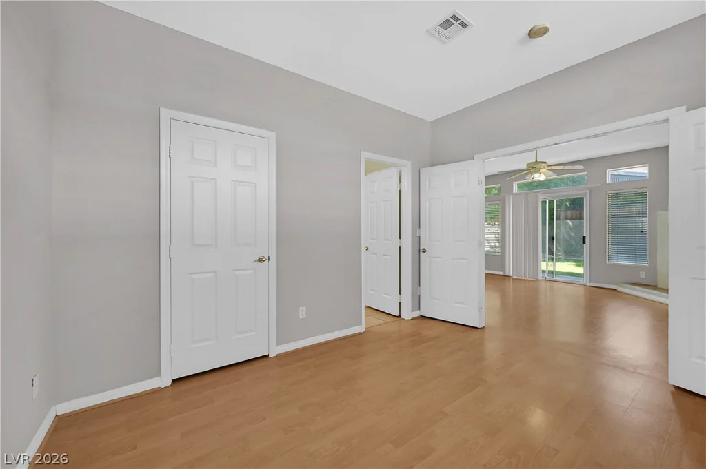 8828 La Manga, Las Vegas, NV 89147