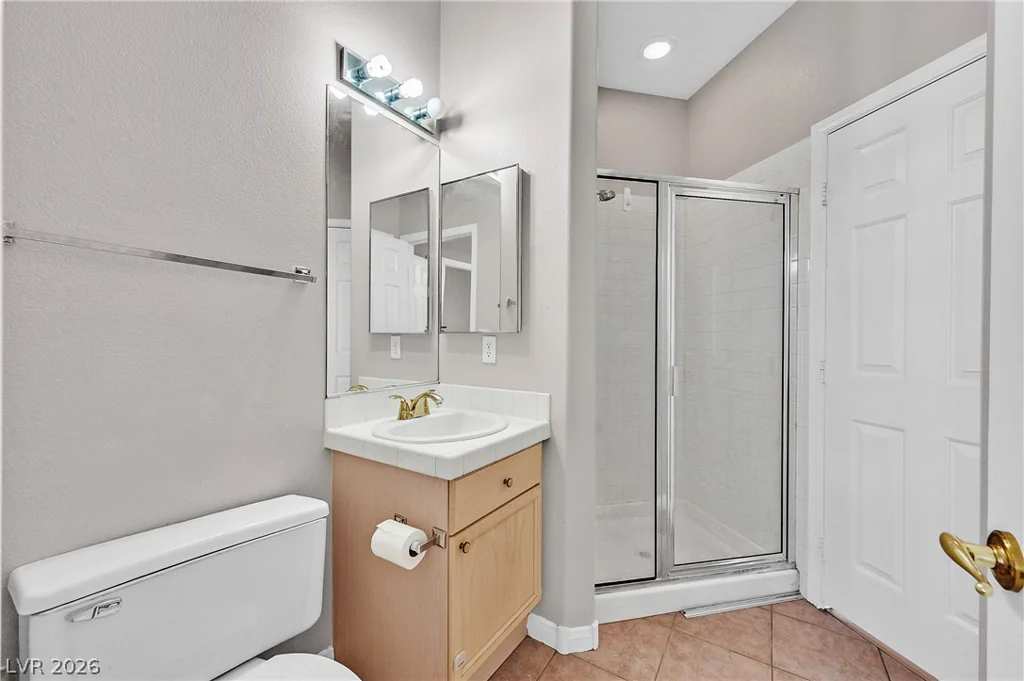 8828 La Manga, Las Vegas, NV 89147