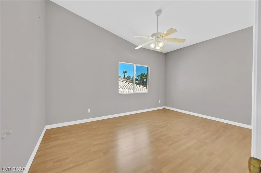 8828 La Manga, Las Vegas, NV 89147