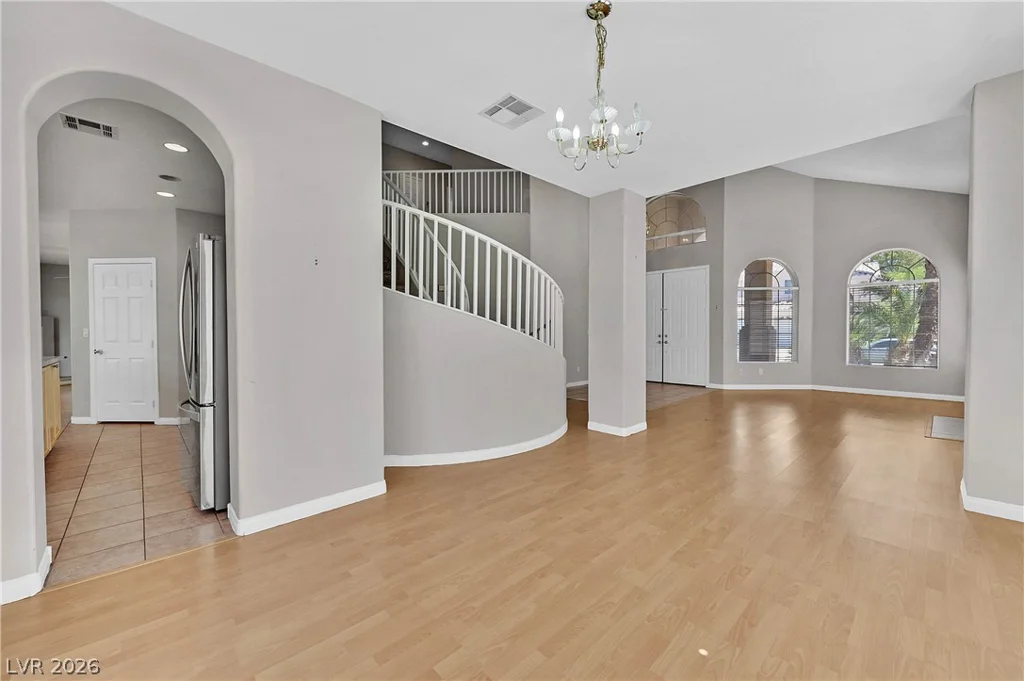 8828 La Manga, Las Vegas, NV 89147