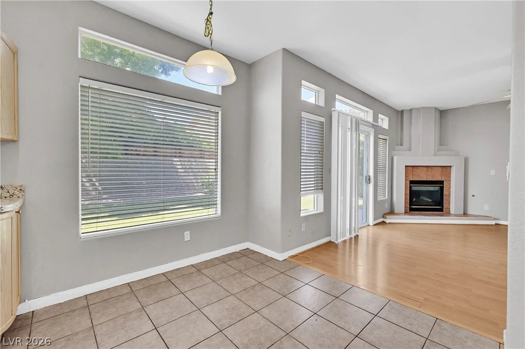 8828 La Manga, Las Vegas, NV 89147