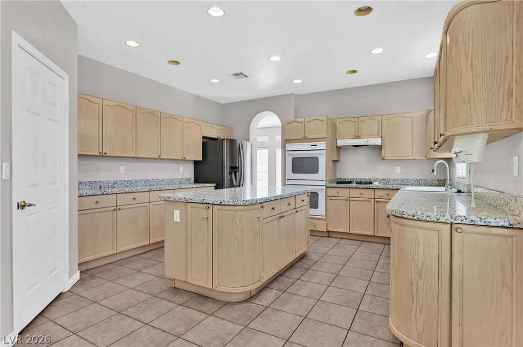 8828 La Manga, Las Vegas, NV 89147