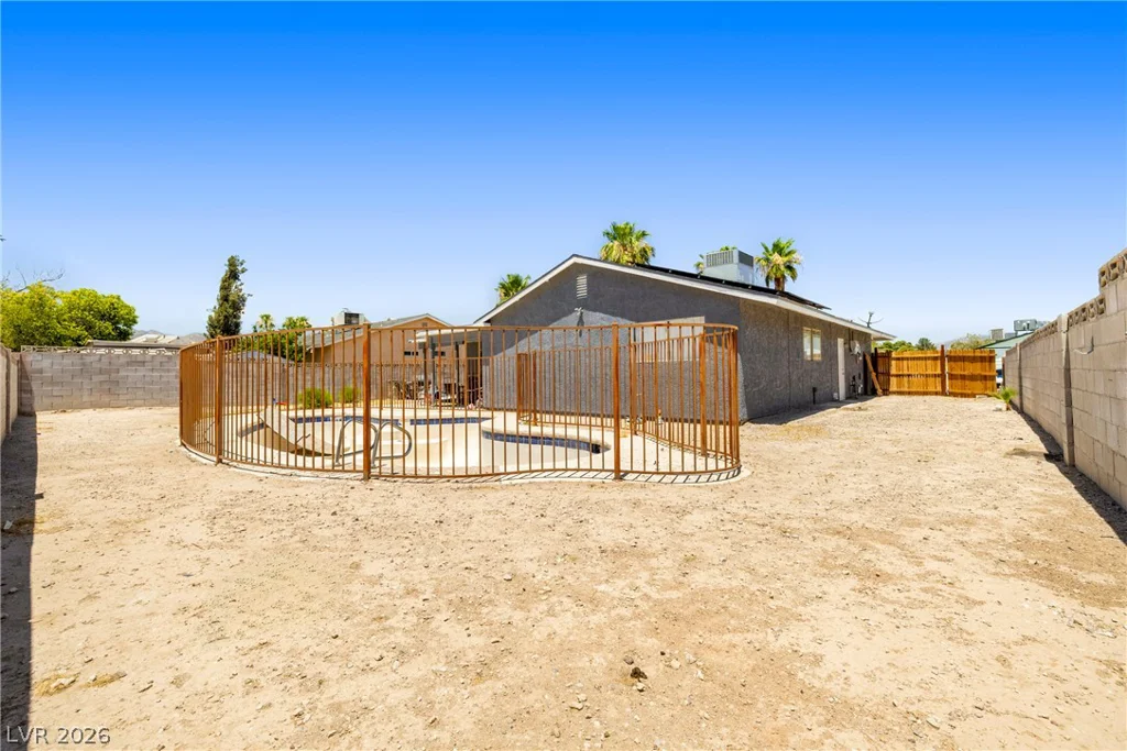 6213 Anaconda, Las Vegas, NV 89108