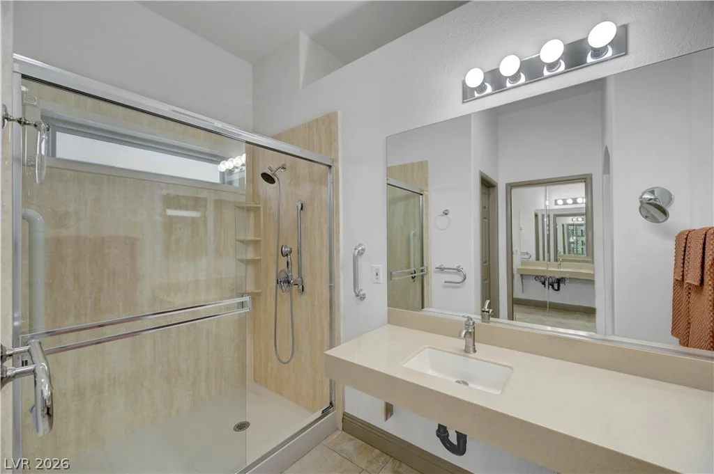 4935 Cedar Lawn, Las Vegas, NV 89130