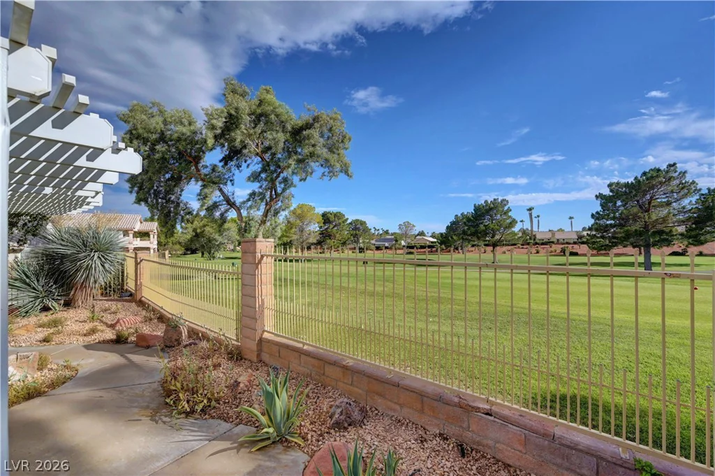 4935 Cedar Lawn, Las Vegas, NV 89130