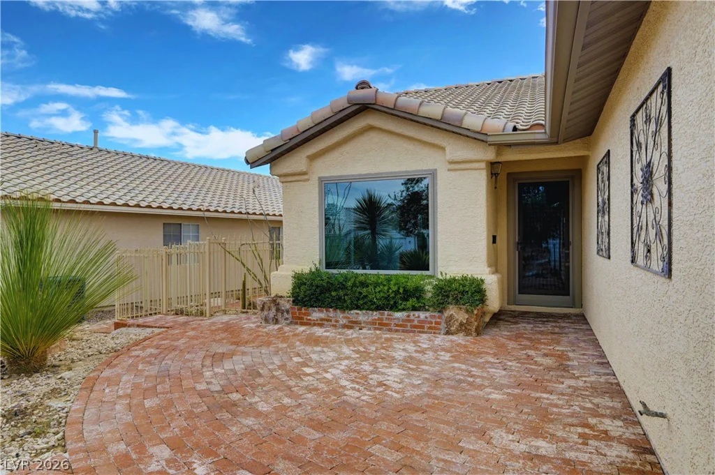 4935 Cedar Lawn, Las Vegas, NV 89130