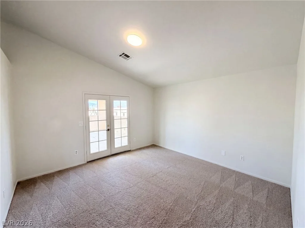 9328 Chilly Pond, Las Vegas, NV 89129