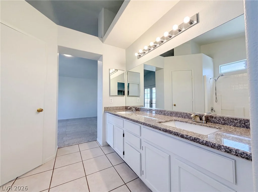 9328 Chilly Pond, Las Vegas, NV 89129