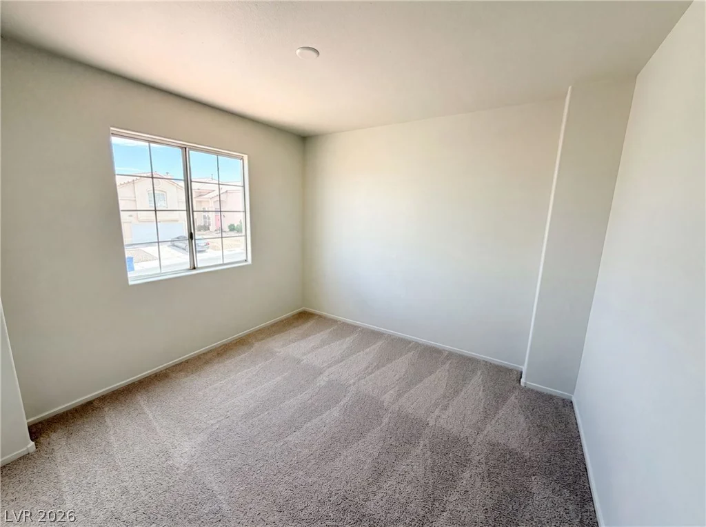 9328 Chilly Pond, Las Vegas, NV 89129