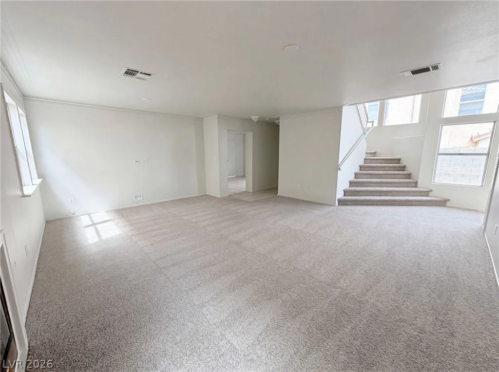 9328 Chilly Pond, Las Vegas, NV 89129