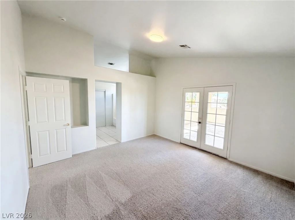 9328 Chilly Pond, Las Vegas, NV 89129
