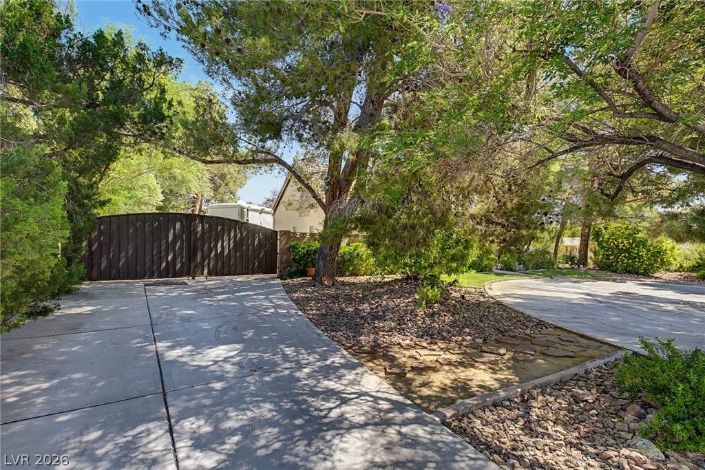 8540 Washburn, Las Vegas, NV 89149