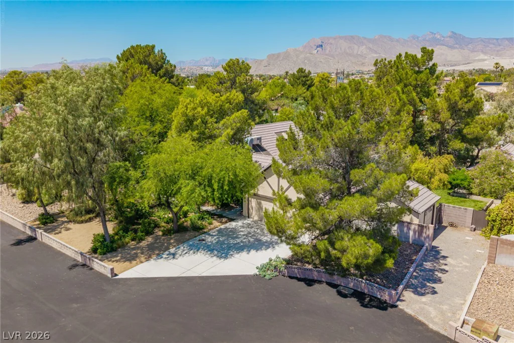 8540 Washburn, Las Vegas, NV 89149