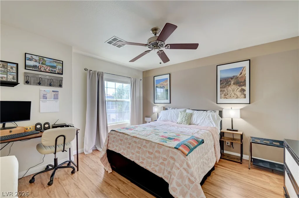 10374 Midnight Iris, Las Vegas, NV 89183