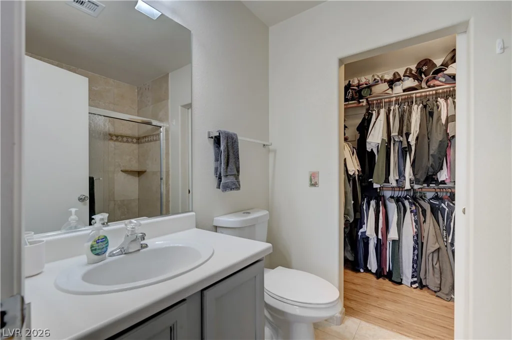 10374 Midnight Iris, Las Vegas, NV 89183