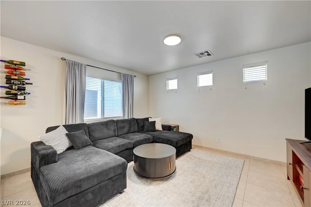 10374 Midnight Iris, Las Vegas, NV 89183