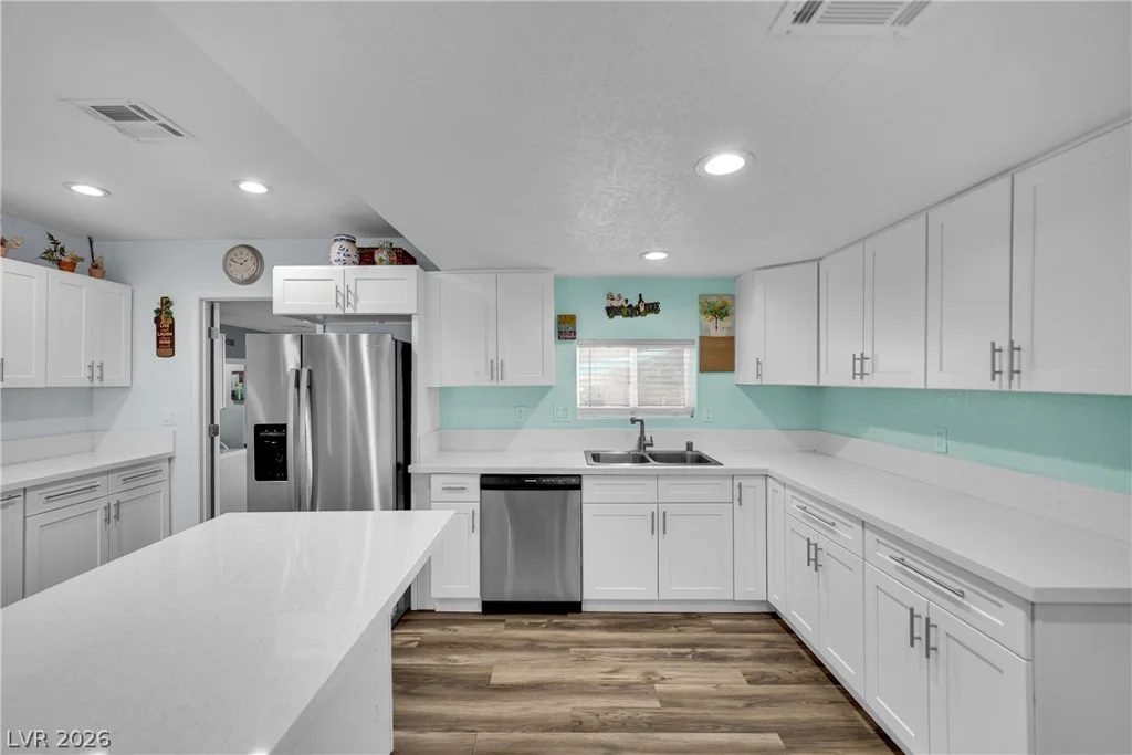 18 New Mexico, Henderson, NV 89015