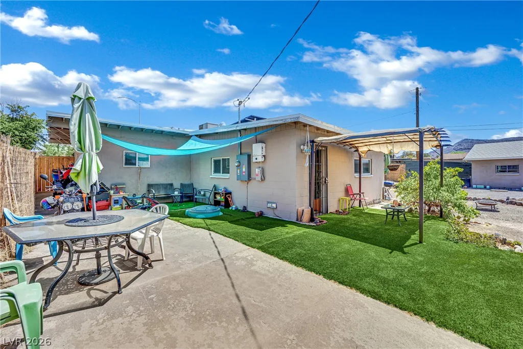 18 New Mexico, Henderson, NV 89015