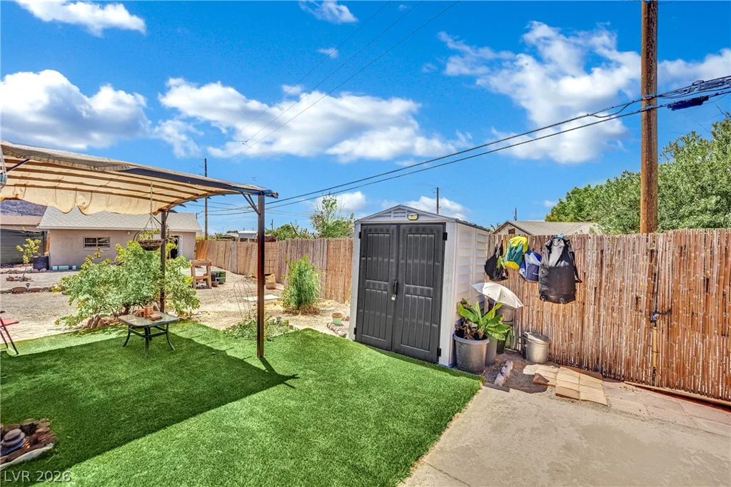 18 New Mexico, Henderson, NV 89015