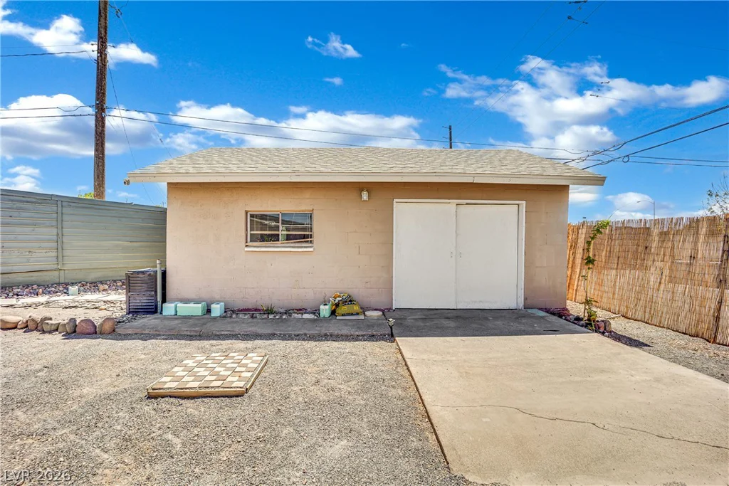 18 New Mexico, Henderson, NV 89015
