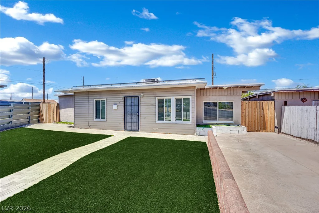 18 New Mexico, Henderson, NV 89015