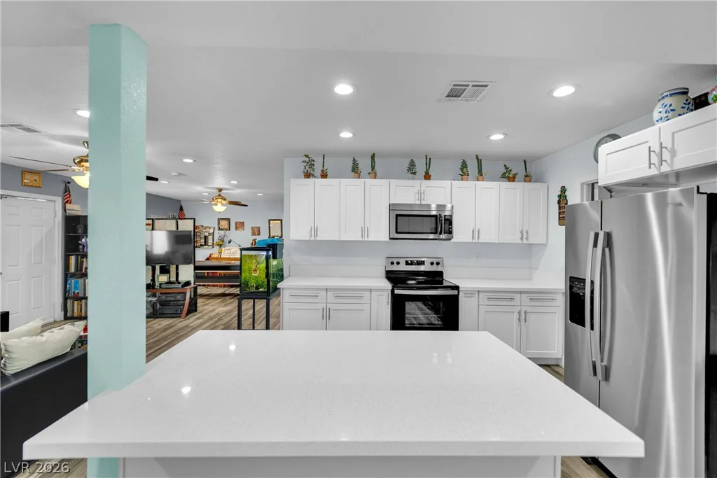 18 New Mexico, Henderson, NV 89015