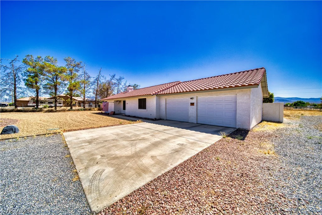 3081 Rainbow, Pahrump, NV 89048